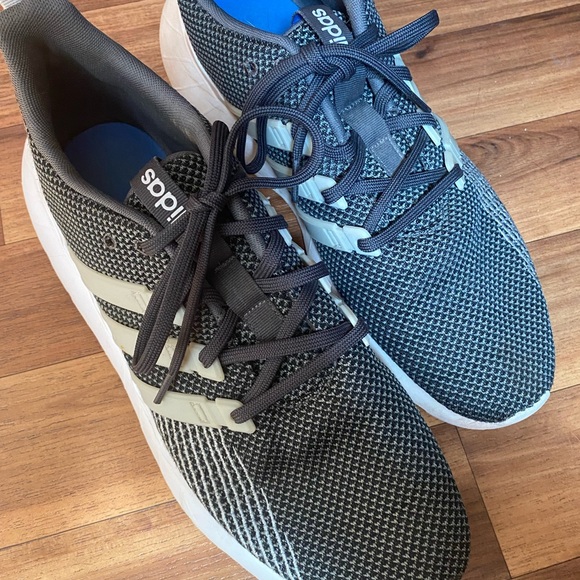 Adidas men’s memory foam running shoes - Picture 9 of 9